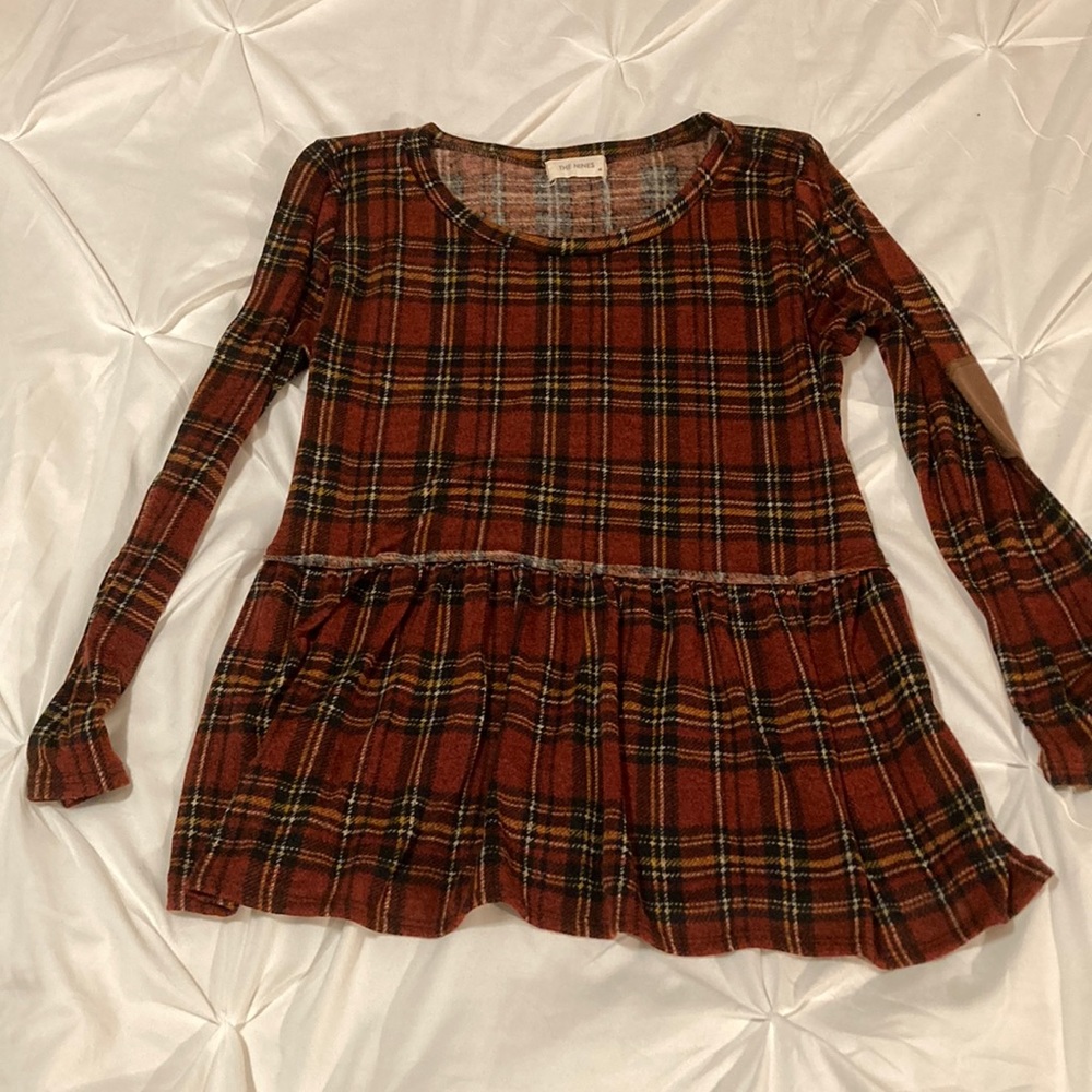 Plaid burnt orange and black top